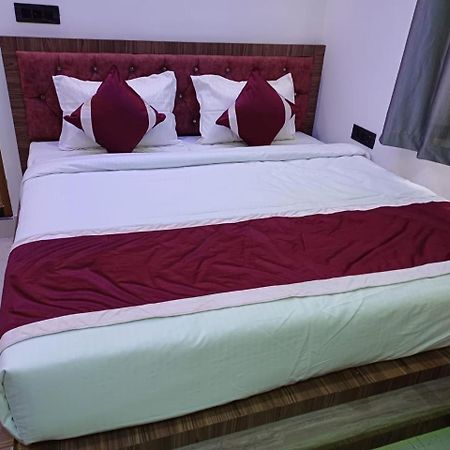 Dumra Hotel Shri Sai International, Sitamarhi מראה חיצוני תמונה