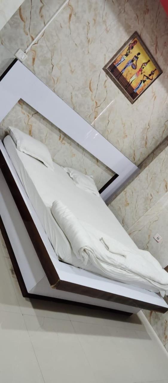 Dumra Hotel Shri Sai International, Sitamarhi מראה חיצוני תמונה